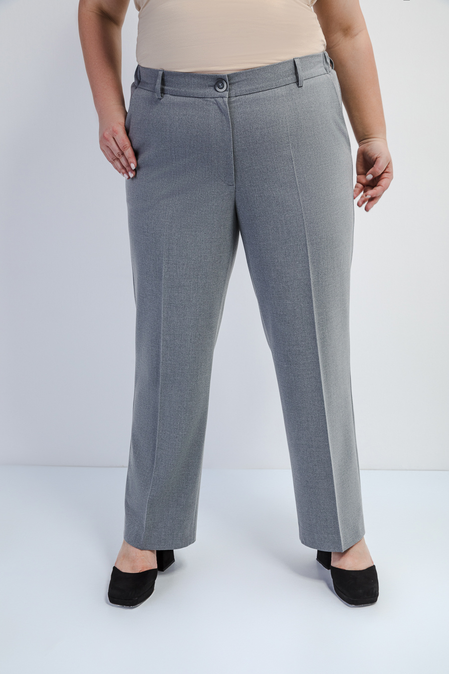 Прямые брюки со стрелками