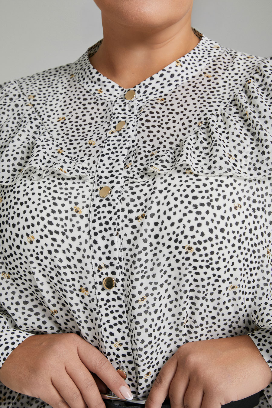 Блуза из струящейся ткани