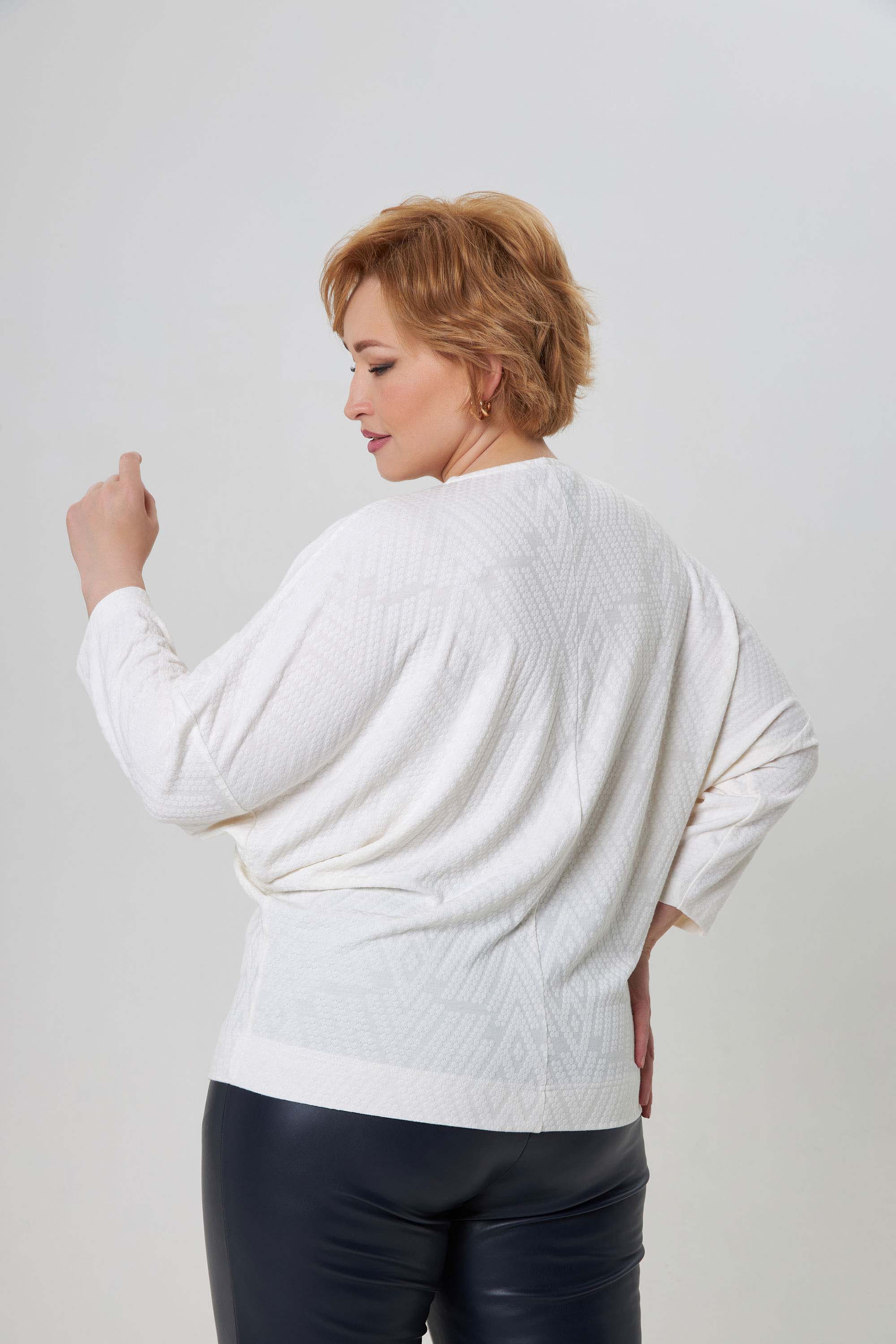 Темно-синий трикотажный лонгслив