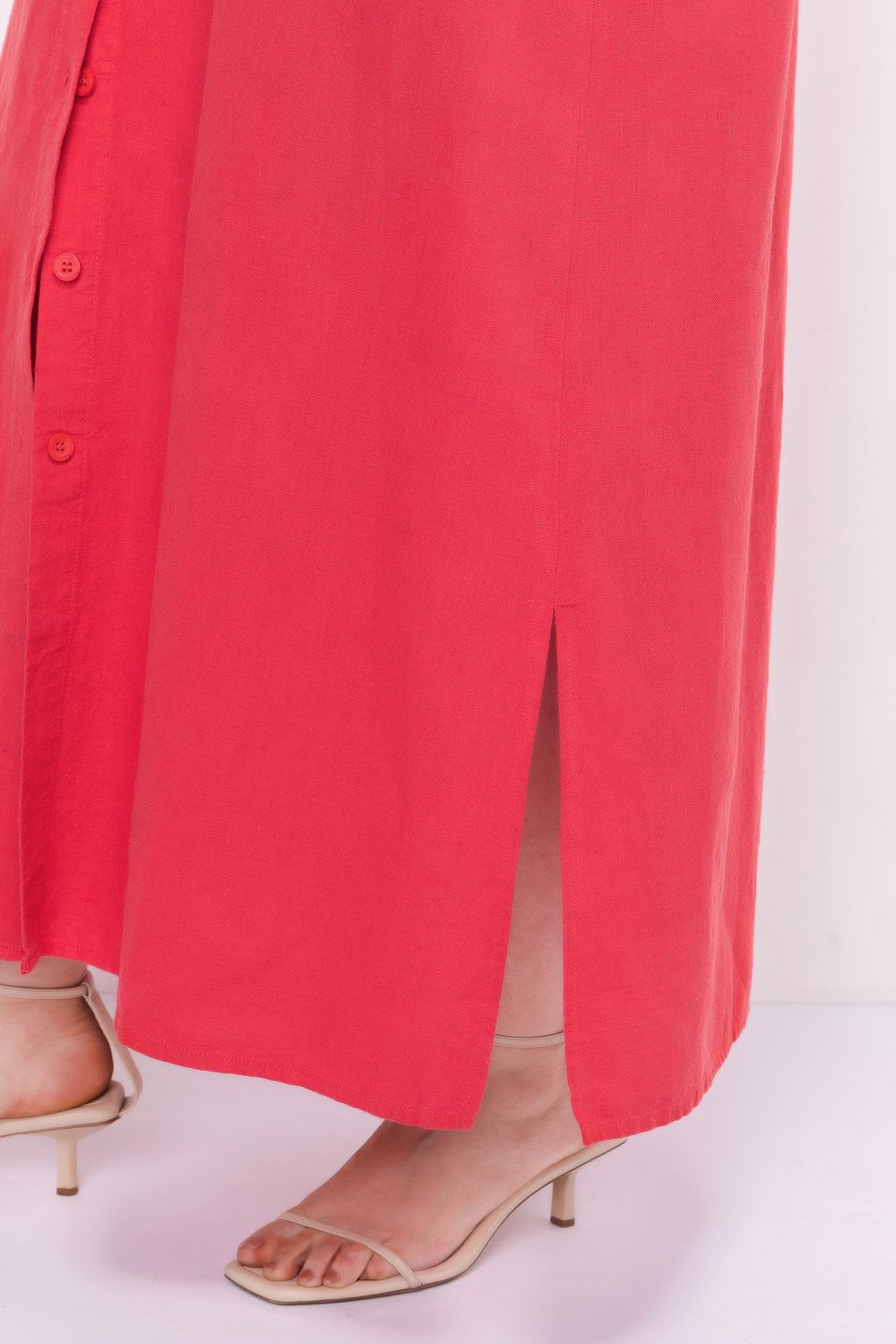 Льняное платье-рубашка