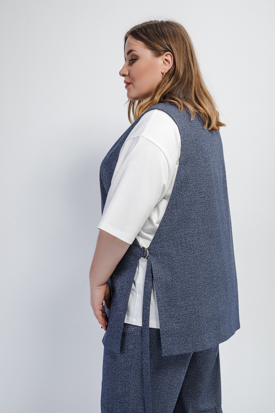 Жилет без боковых швов