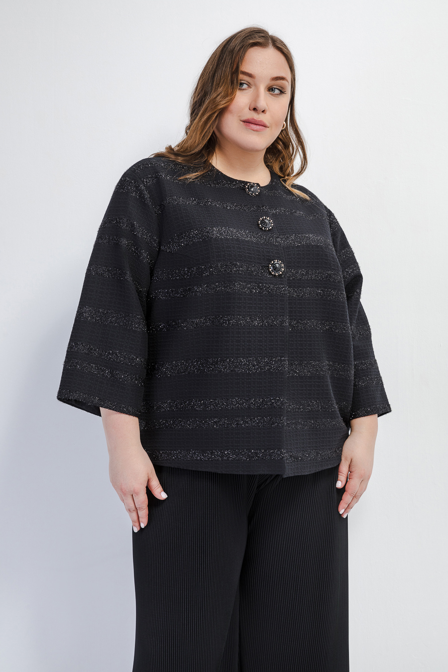 Жакет на двух пуговицах