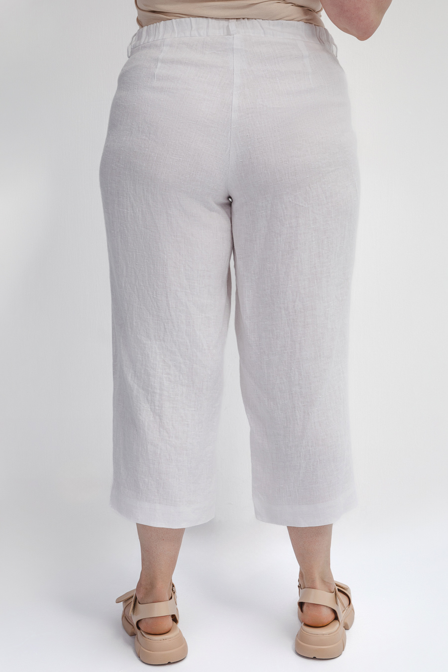 Брюки укороченные льняные, белые
